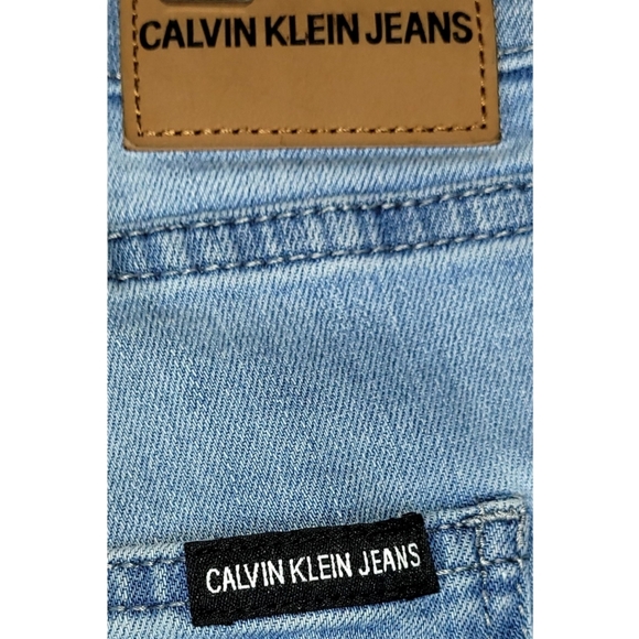 Calvin Klein Women's Medium Wash Blue Denim Jeans Plus Size 16 Designer Classic - Picture 4 of 10